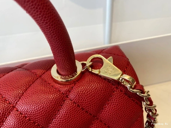 First Bag Ru HANDLE WITH BAG CHANEL TOP FLAP 0813